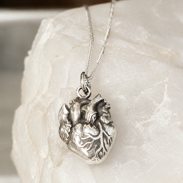 ANATOMICAL HEART PENDANT