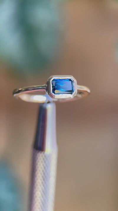 HALCYON IV  SAPPHIRE