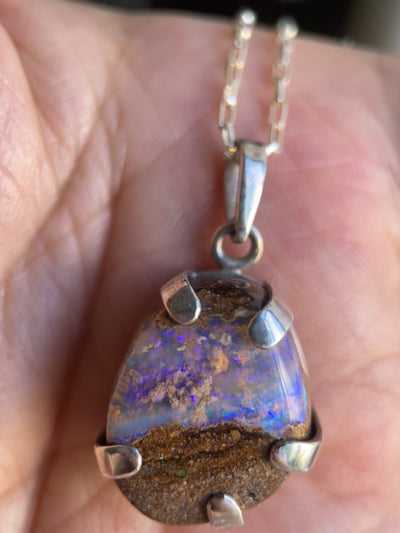 DELTA I OPAL